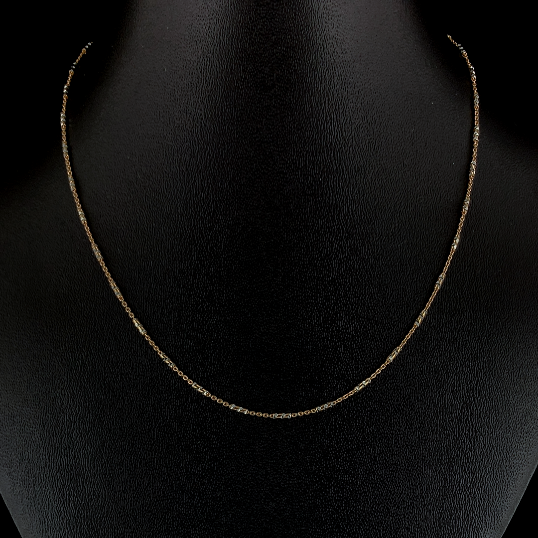 Women multilayer rounded neck necklace