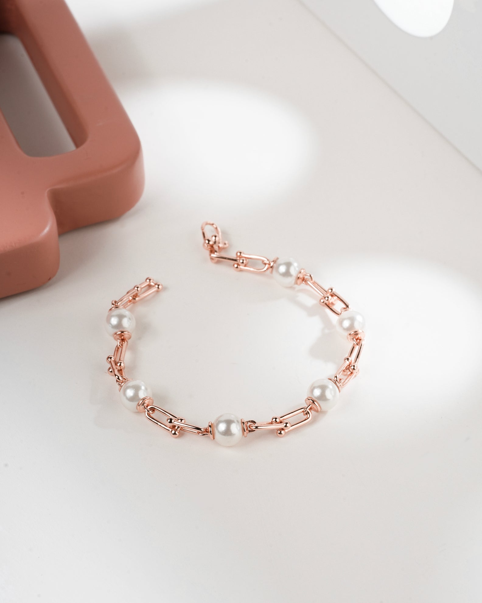 Selia & Co. Pearl and Rose Gold Paper Clip Wrap Bracele