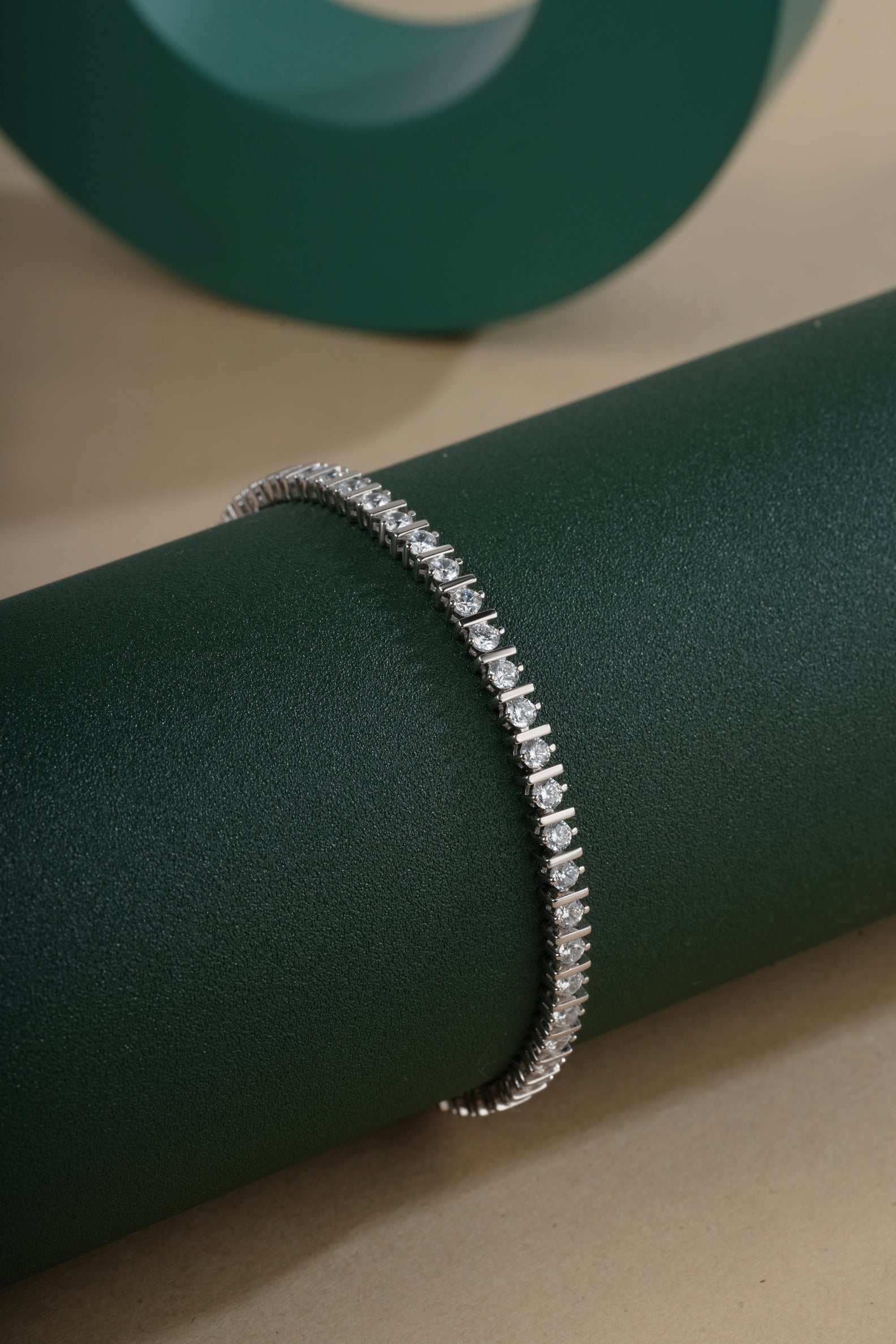 Selia & Co Round Shape Diamond Tennis Bracelet in 925 Silver